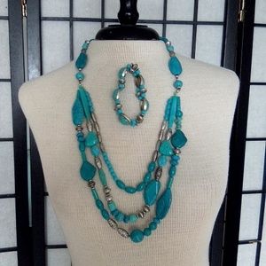 NRQ faux turquoise necklace/bracelet set.